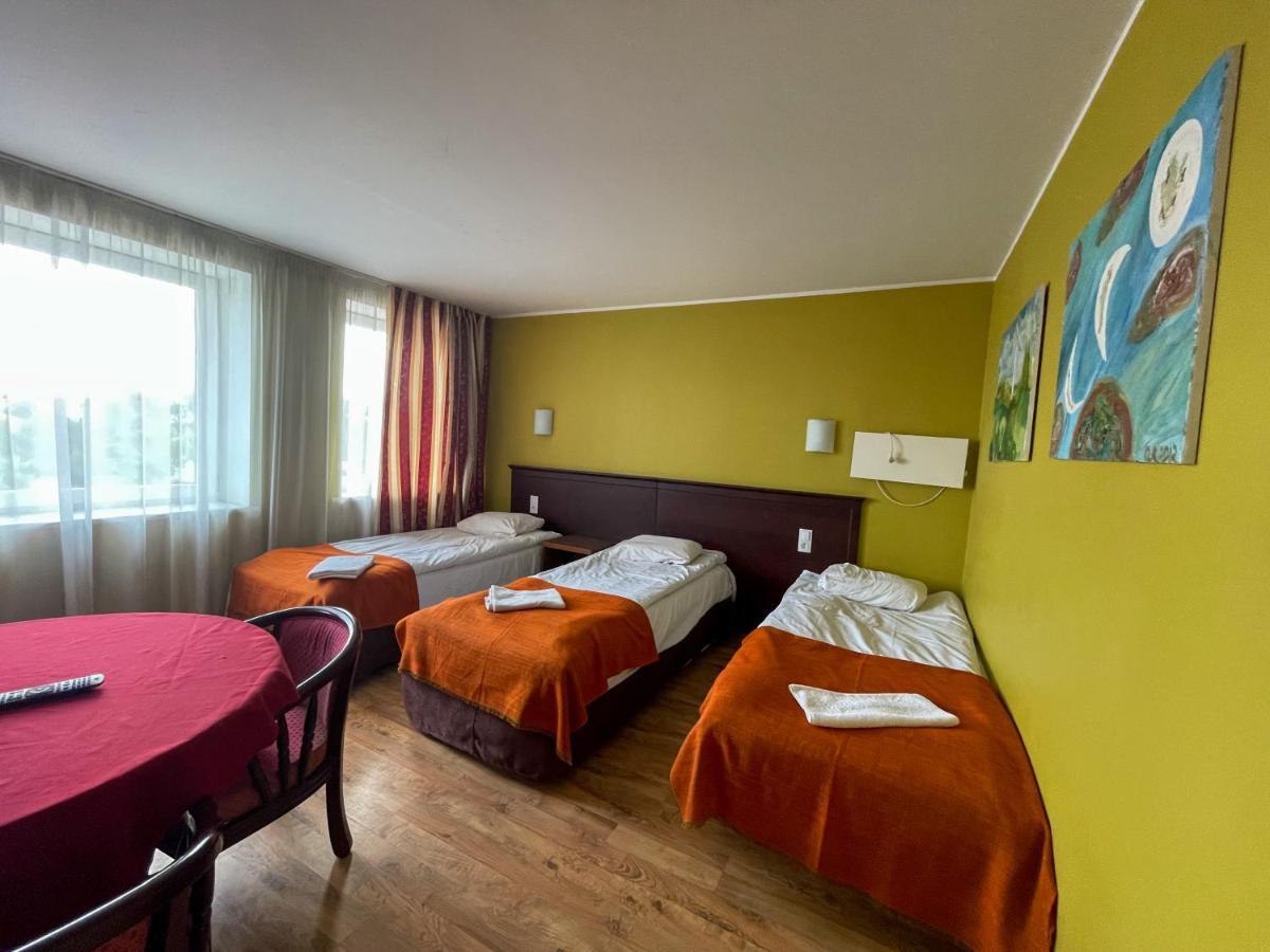 Taurage Hotel Buitenkant foto
