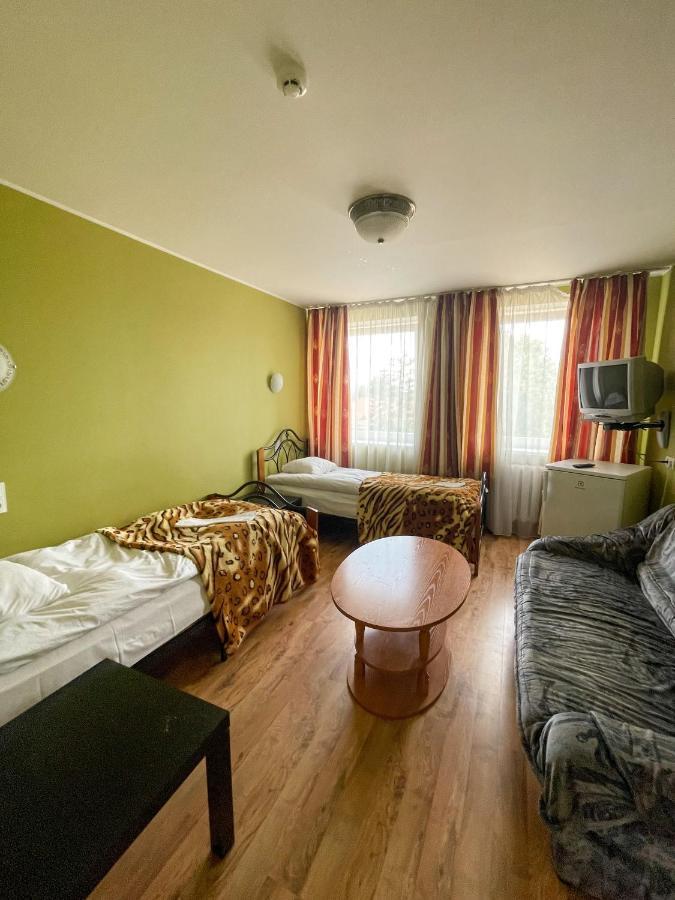 Taurage Hotel Buitenkant foto