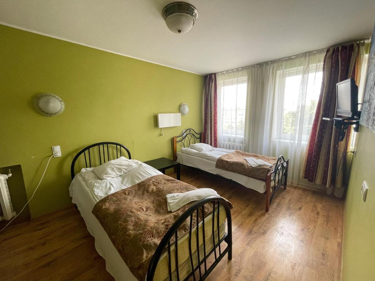 Taurage Hotel Buitenkant foto