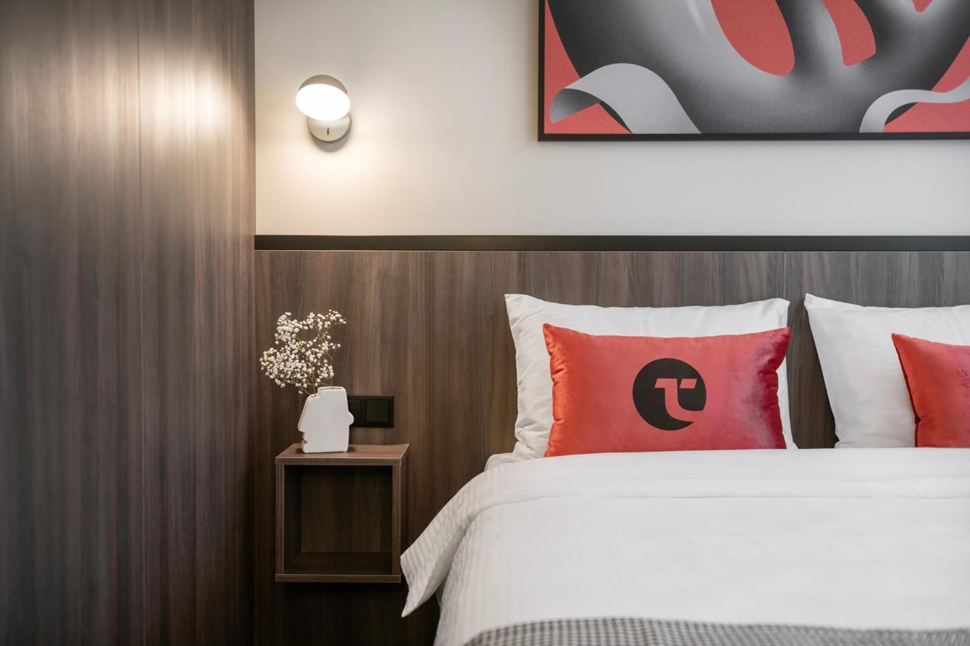 Taurage Hotel Buitenkant foto